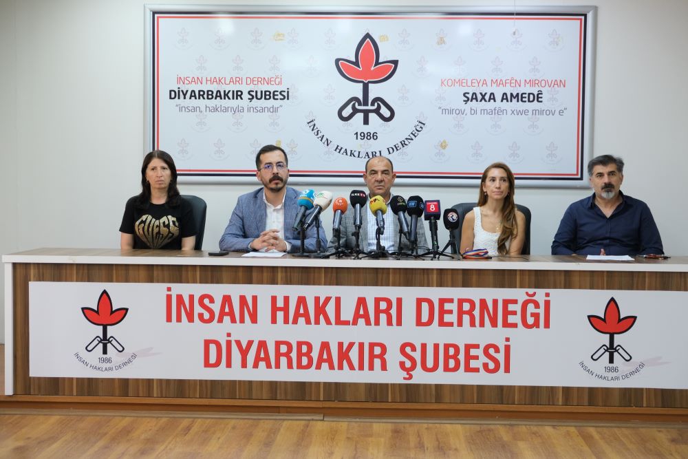 “Barışa Giden Yol: Hafıza ve Adalet” Toplantısının Sonuç Bildirgesi Basınla Paylaşıldı