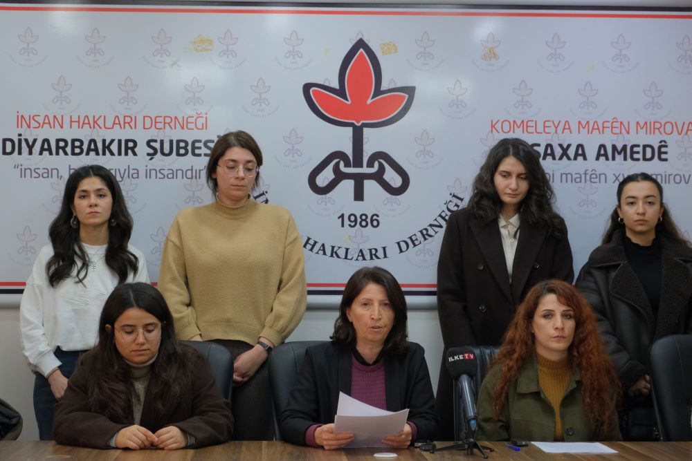 SURİYE VE ROJAVA’DA KADINLARA YÖNELİK SAVAŞ SUÇLARINA İLİŞKİN ACİL ÇAĞRI