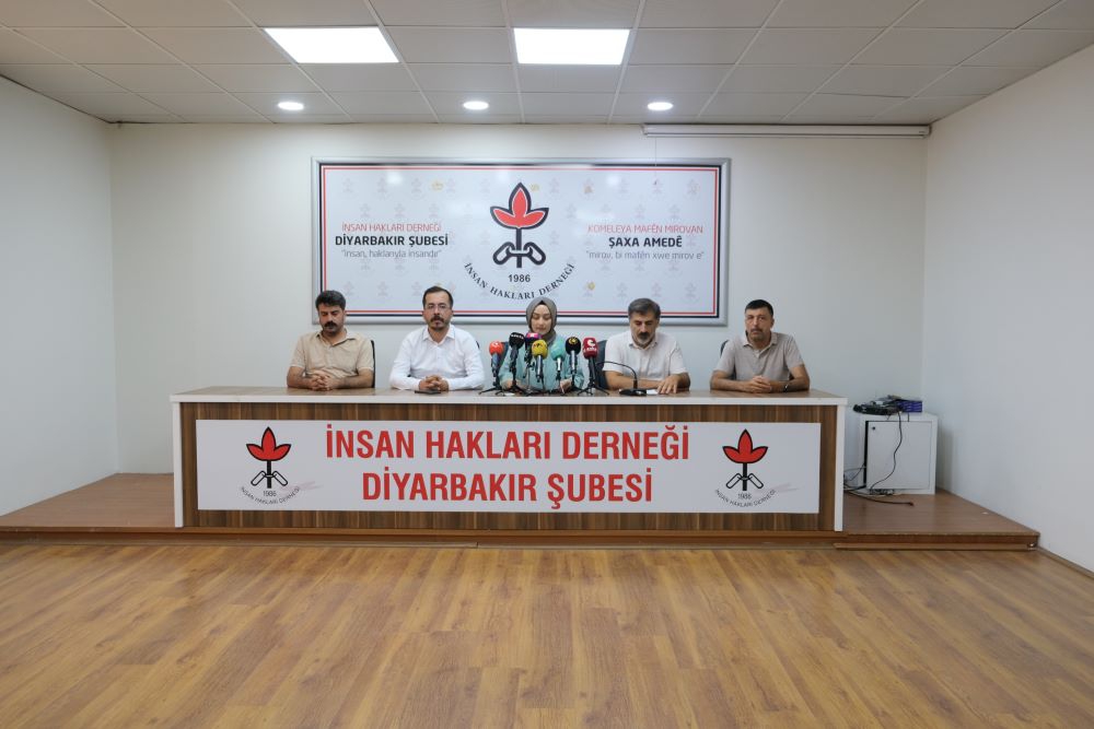  GÖZALTILAR, TUTUKLAMALAR, KAYYIMLAR: 2025’İN İLK 6 AYI HAK İHLALLERİYLE GEÇTİ
