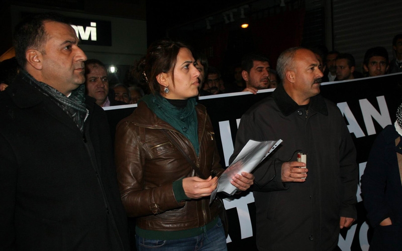 Roboski katliamını protesto edenlere jet hızıyla dava